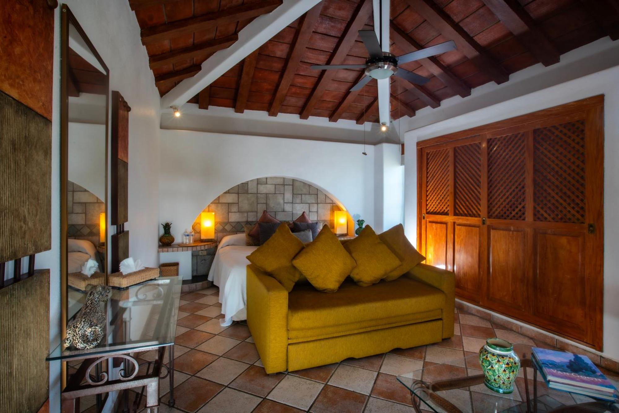 Villa Bella Bed & Breakfast Inn La Cruz de Huanacaxtle ภายนอก รูปภาพ