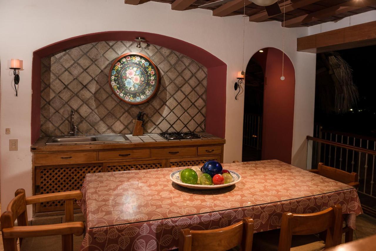 Villa Bella Bed & Breakfast Inn La Cruz de Huanacaxtle ภายนอก รูปภาพ