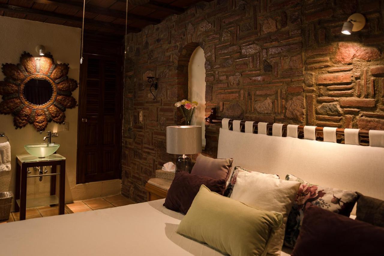 Villa Bella Bed & Breakfast Inn La Cruz de Huanacaxtle ภายนอก รูปภาพ